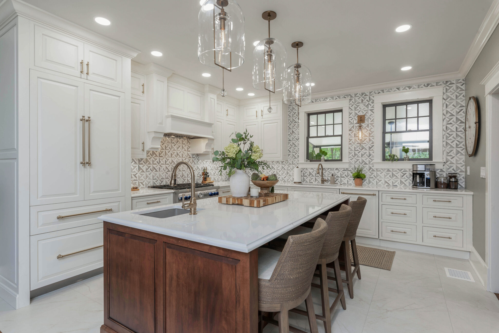 Transitional Elegance Kitchen Remodel by Kreative Resources project photo